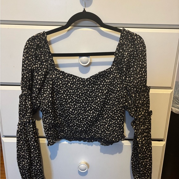 Very J Tops - Women's Black and Off White Patterned Top